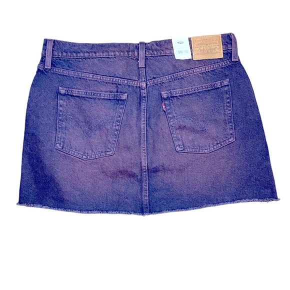 Levi's Denim Purple Burgundy Icon Raw Hem Skirt Size: 31/9 - Picture 4 of 6